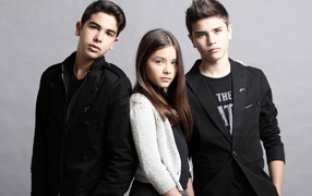 Молодое трио