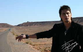 Дима Билан ловит машину