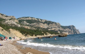 Золотой пляж в Балаклаве