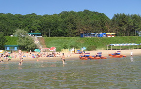 Золотой пляж в Лермонтово