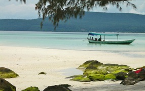 Белый пляж на Острове Миндоро