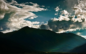 Облака над горами