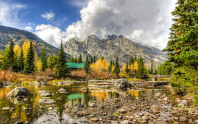 Тихое место у гор