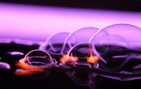 Пузырьки на воде