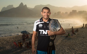 Бесстрашный Хосе Альдо