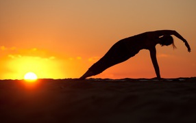 Фитнес на закате