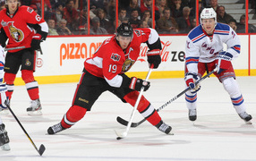 Лучший хоккеист Джейсон Спецца