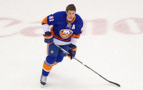 Известный Хоккеист из Айлендерс Джон Таварес