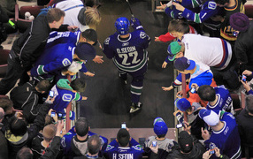 Известный игрок НХЛ Даниэль Седин