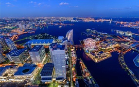 Вечерний город в Японии