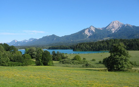 Альпы на курорте Фаакер-Зее, Австрия