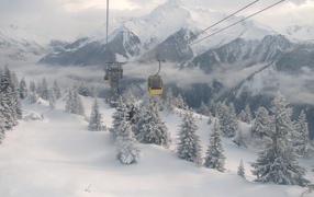 Подъемник на горнолыжном курорте Майрхофен, Австрия