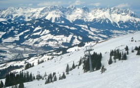 Подъемник на курорте Китцбюэль, Австрия