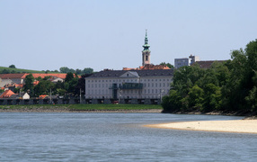 Побережье реки в городе Гайнберг, Австрия