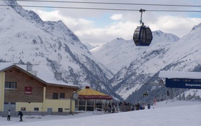 Лыжная база на горнолыжном курорте Сант Антон, Австрия