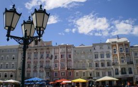 Уличный фонарь в городе Линц, Австрия