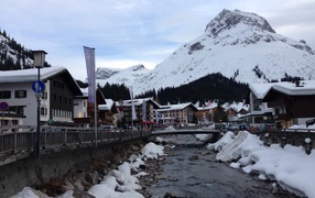 Городские дома на горнолыжном курорте Лех, Австрия