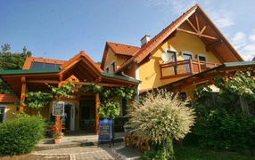 Villa in the resort of Bad Loipersdorf, Austria