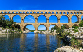 Акведук в Провансе, Франция