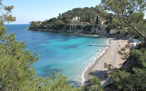 Голубая лагуна на курорте Сен-Жан-Кап-Ферра, Франция