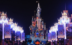 Christmas at Disneyland, France
