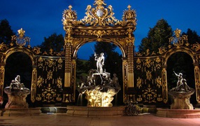 Фонтан в городе Лион, Франция