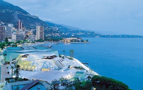 Дома на Лазурном берегу, Франция