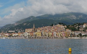 Город на курорте Сен-Жан-Кап-Ферра, Франция