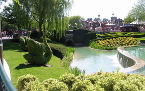 Живые скульптуры в Диснейленде, Франция