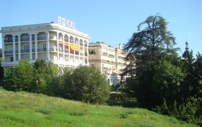 Роскошный отель на курорте Эвиан, Франция