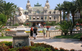 Памятник в Монте-Карло, Франция