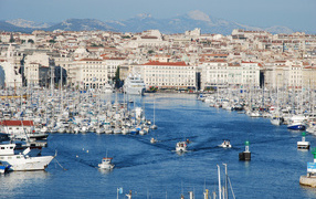 Порт в городе Марсель, Франция