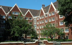 Университет в Бретань, Франция