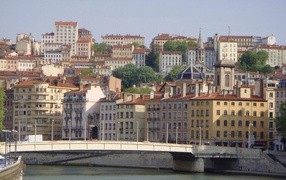 Городские здания в городе Лион, Франция