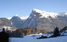 Зимний пейзаж на горнолыжном курорте Самоен, Франция