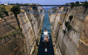 	   The bridge through the channel in Greece