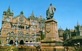 Железнодорожный вокзал в Мумбае