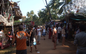 Известный рынок в Анджуне