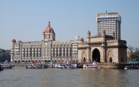 Yachts in Mumbai