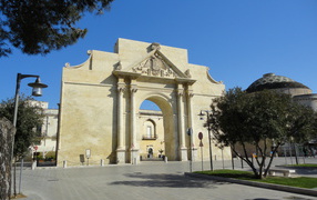 Арка в Неаполе, Италия