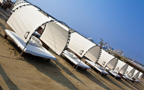 Пляж в Лоано, Италия