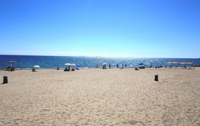 Пляж в Санто Стефано аль Маре, Италия