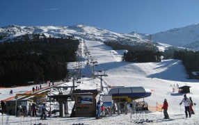 Подъемник на курорте в Бормио, Италия