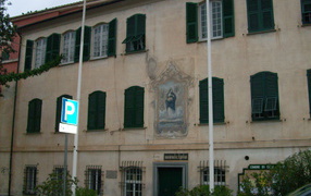 Старинный дом на курорте Челле Лигуре, Италия