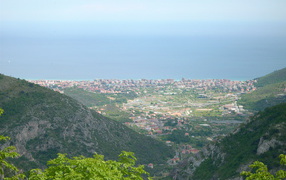 Панорама Лоано, Италия