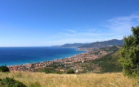 Курорт в Пьетра Лигуре, Италия