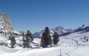 Лыжная трасса на горнолыжном курорте Кортина д'Ампеццо, Италия