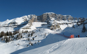 Отдых на горнолыжном курорте Мадонна ди Кампильо, Италия