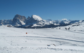 Лыжная трасса на курорте Ортизей, Италия