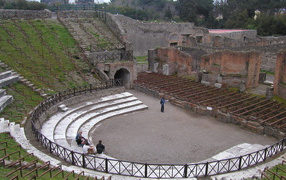 Театр в Помпеях, Италия